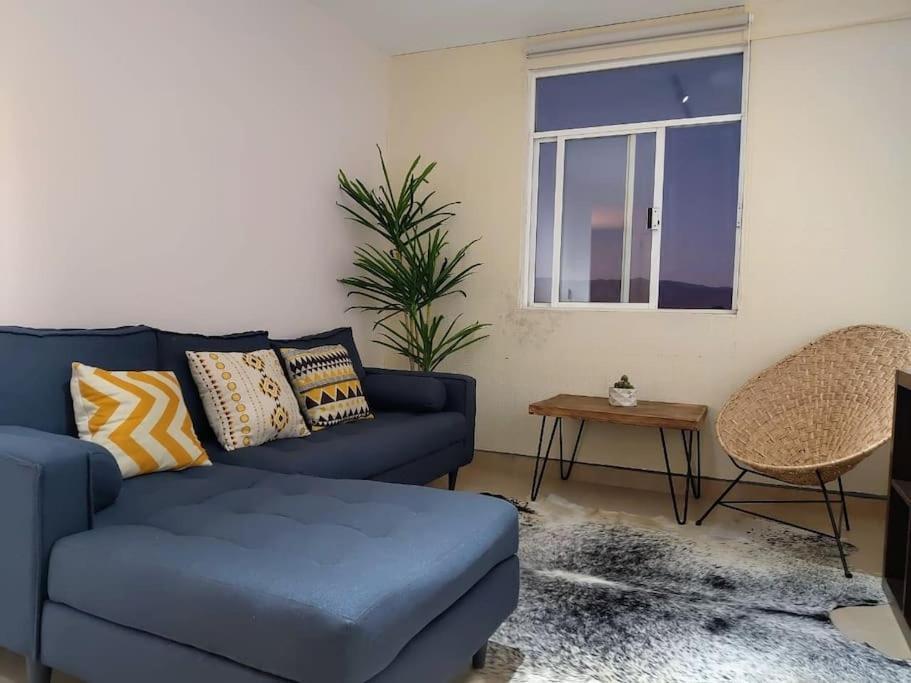 Apartamento Moderno Y Tradicional, Elegante Departamento En