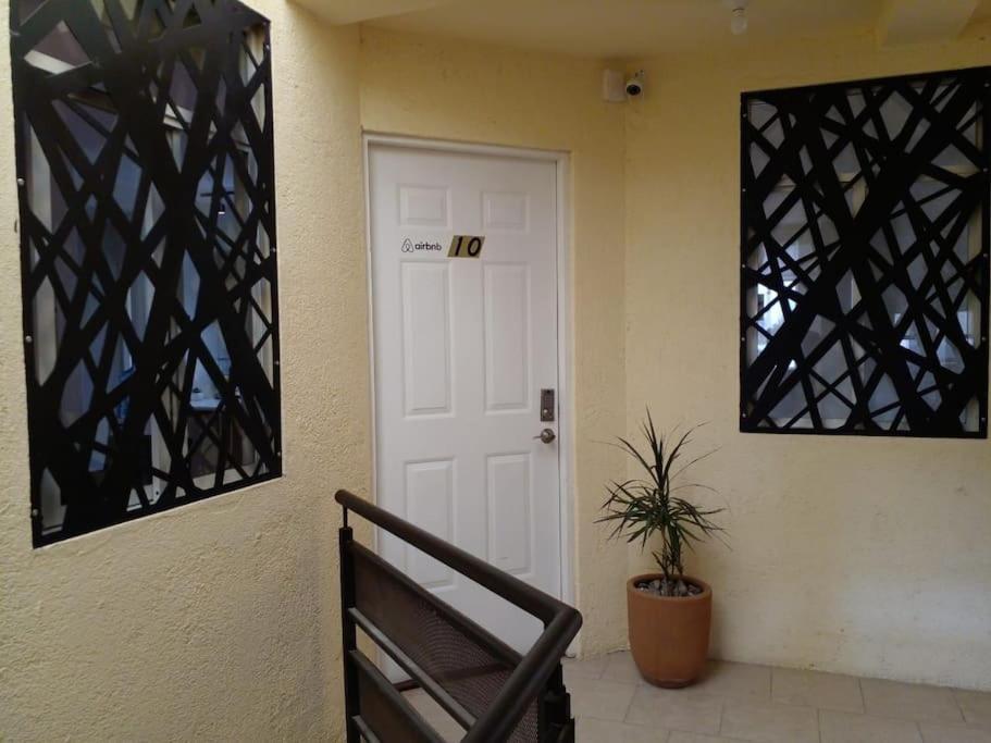 Apartamento Moderno Y Tradicional, Elegante Departamento En *